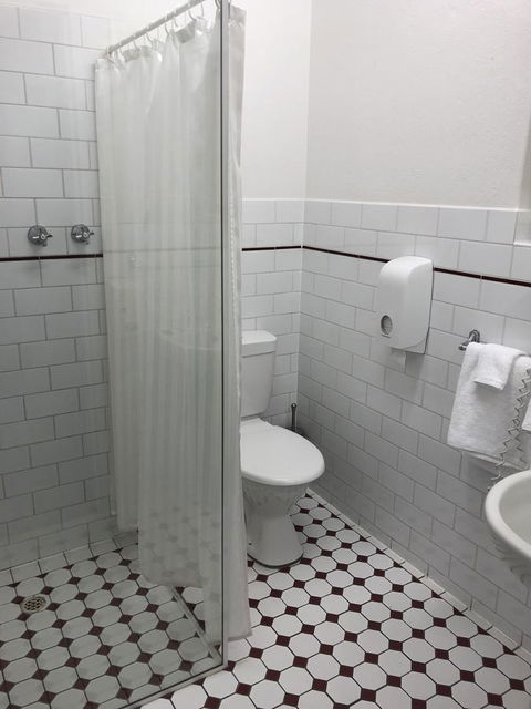 Adelaide Airport Motel - Accommodation Cairns 2