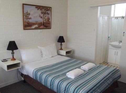 Guichen Bay Motel - Accommodation Cairns 26