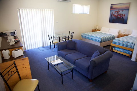 Guichen Bay Motel - Accommodation Cairns 44