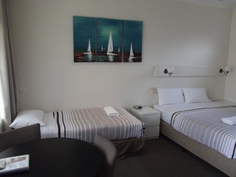 Guichen Bay Motel - Accommodation Cairns 18