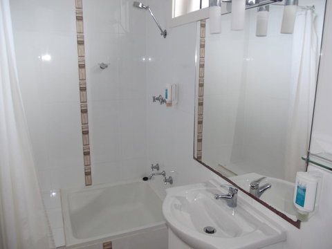 Guichen Bay Motel - Accommodation Cairns 43