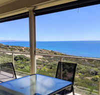 Ochre Point Beach House on Moana Seafront - Accommodation Cairns