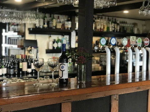 Caledonian Inn - Accommodation Cairns 2