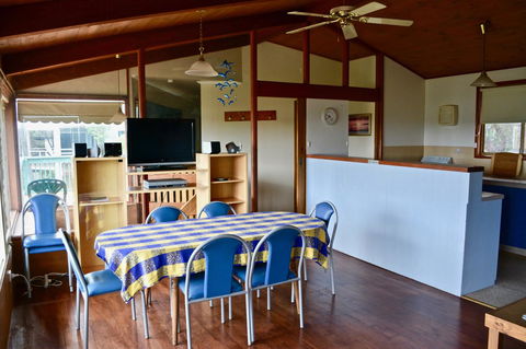 Dolphinview - Accommodation Cairns 3