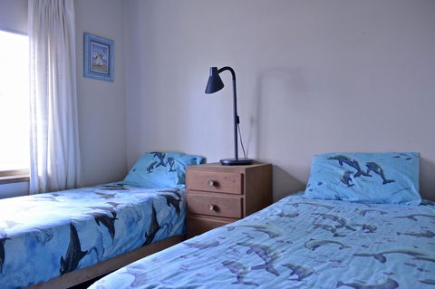 Dolphinview - Accommodation Cairns 7