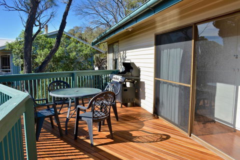 Dolphinview - Accommodation Cairns 11