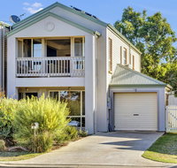 The Lighthouse - Accommodation Cairns