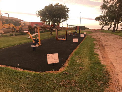 Lake Albert Motel - Accommodation Cairns 22