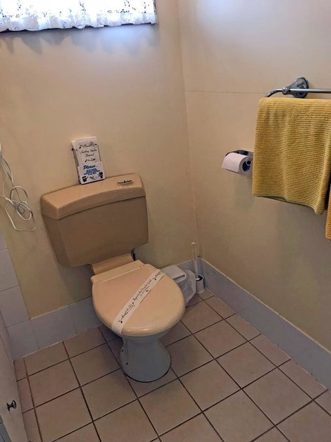 Lake Albert Motel - Accommodation Cairns 35