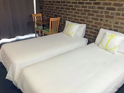 Lake Albert Motel - Accommodation Cairns 41