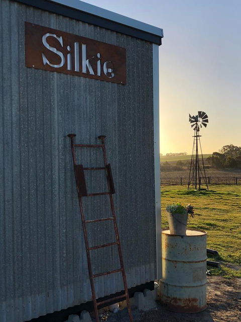 Bukirk Glamping & Fancy Coops - Accommodation Cairns 23