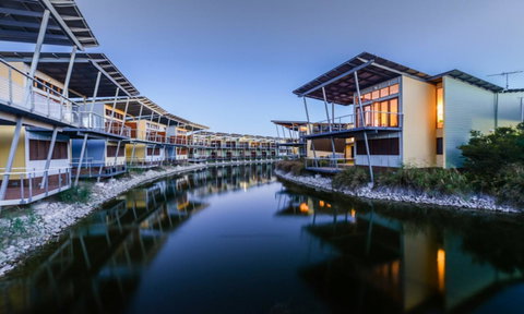 South Shores Yellowfin Villa 96 - South Shores Normanville - Accommodation Cairns 0