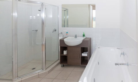 South Shores Yellowfin Villa 96 - South Shores Normanville - Accommodation Cairns 11