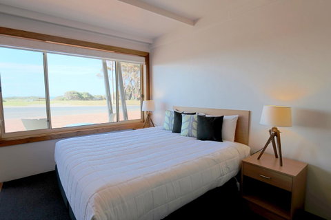 Harbour View Motel - Accommodation Cairns 20