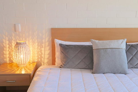 Harbour View Motel - Accommodation Cairns 26