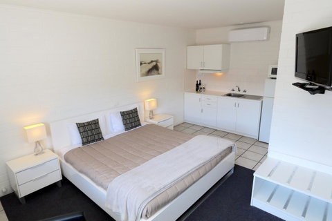 Harbour View Motel - Accommodation Cairns 32