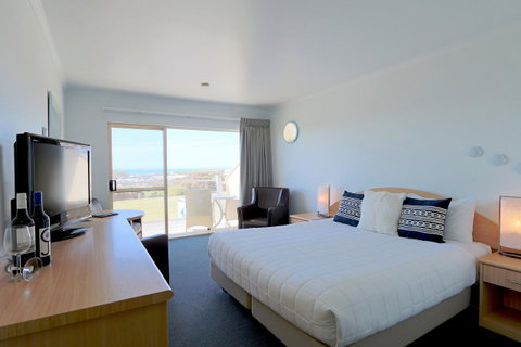 Harbour View Motel - Accommodation Cairns 1