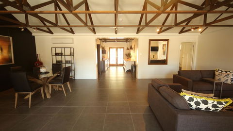 Irongate Studio B&B - Accommodation Cairns 1