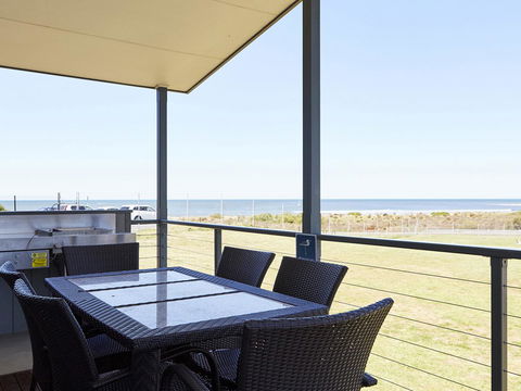 NRMA Victor Harbor Beachfront Holiday Park - Accommodation Cairns 35