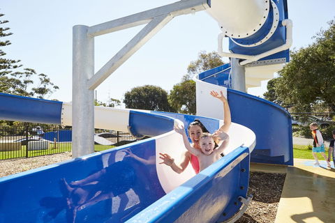 NRMA Victor Harbor Beachfront Holiday Park - Accommodation Cairns 19