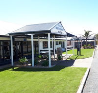 Meningie's Waterfront Motel - Accommodation Cairns
