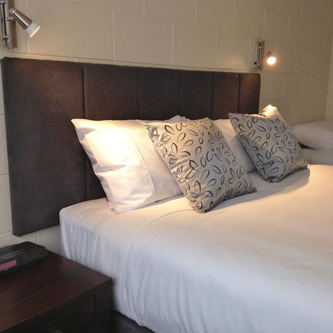Victor Harbor City Inn - Accommodation Cairns 29