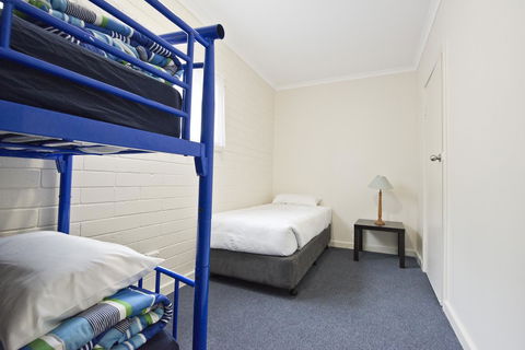 Victor Harbor City Inn - Accommodation Cairns 20