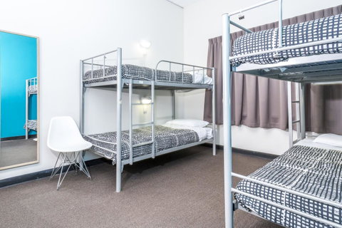 YHA Adelaide Central - Accommodation Cairns 33