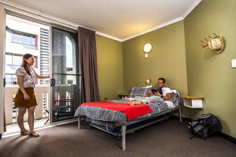 YHA Adelaide Central - Accommodation Cairns 32