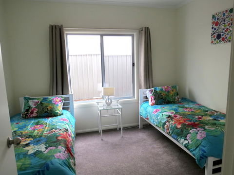 38 Wright Tce Encounter Bay - Accommodation Cairns 11
