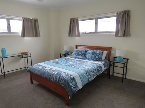 38 Wright Tce Encounter Bay - Accommodation Cairns 8