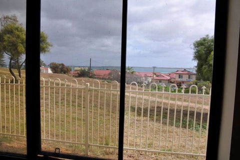 The Club House - Accommodation Cairns 2