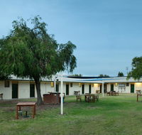 The Anglers Inn - Accommodation Cairns