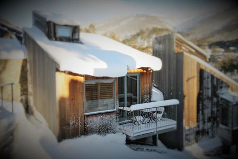 CHILL-OUT - Thredbo - Accommodation Cairns 0