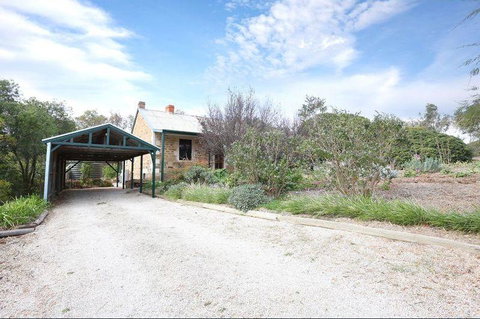 D2 At Watervale - Accommodation Cairns 5