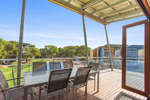Villa 53 South Shores - Normanville S14 - Accommodation Cairns 4