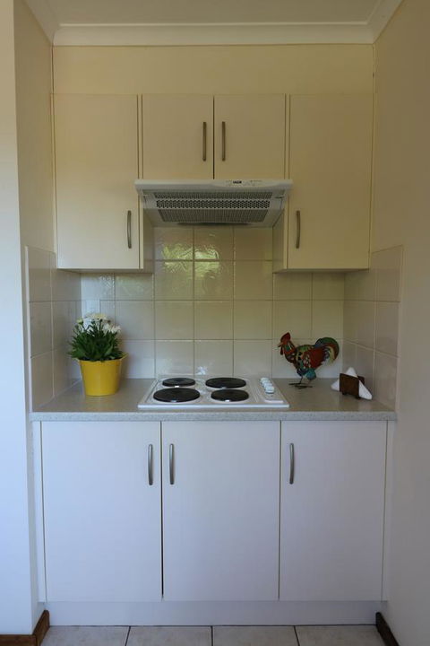 Linger Longer Vineyard - Accommodation Cairns 7