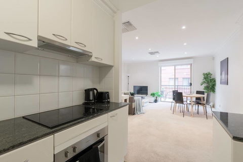 One Bedroom In Adelaideâ€™s East End FREE WIFI*Netflix*Parking - Accommodation Cairns 17