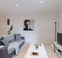 One Bedroom In Adelaides East End FREE WIFINetflixParking - Accommodation Cairns