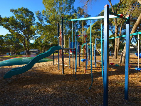 Echo Holiday Parks - Renmark - Accommodation Cairns 8
