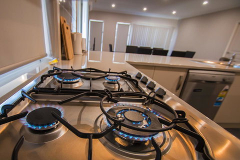 Serene Shores - Accommodation Cairns 4