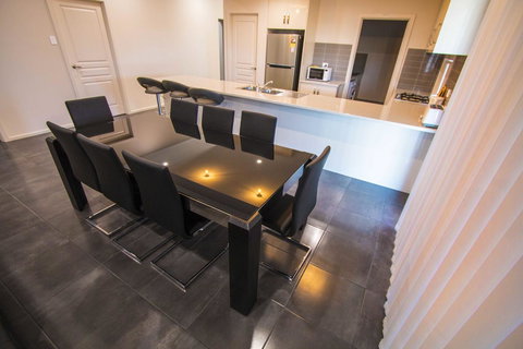 Serene Shores - Accommodation Cairns 3