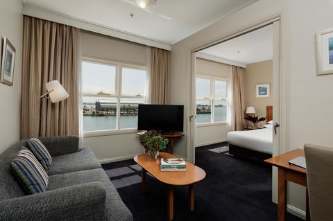 Rydges Newcastle - Accommodation Cairns 8