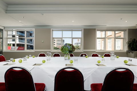 Rydges Newcastle - Accommodation Cairns 42