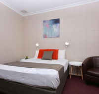 Motel Poinsettia - Accommodation Cairns