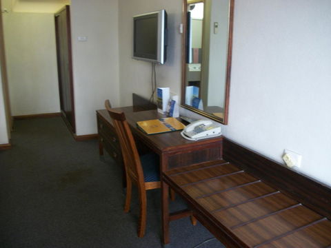 HotelMOTEL Adelaide - Accommodation Cairns 9