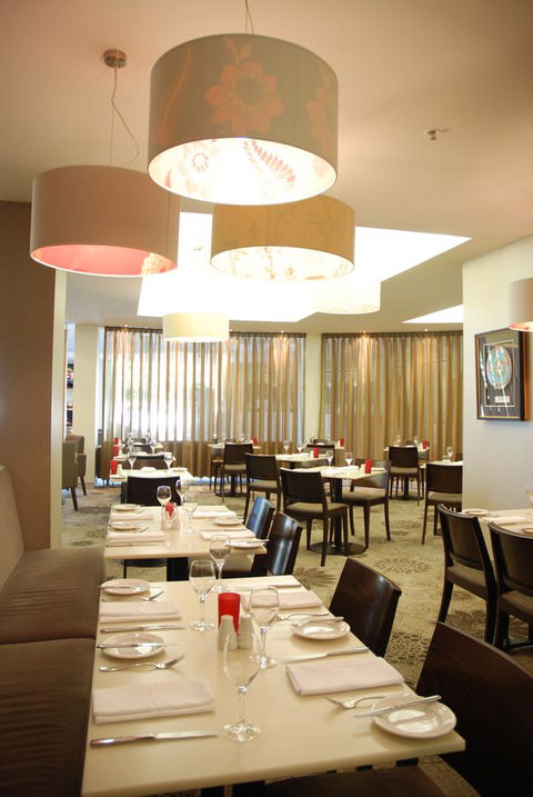 HotelMOTEL Adelaide - Accommodation Cairns 13