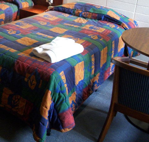 HotelMOTEL Adelaide - Accommodation Cairns 5