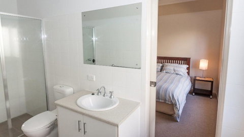 Golfers Paradise (18th Tee) - 52 Huntingdale Drive - Accommodation Cairns 20