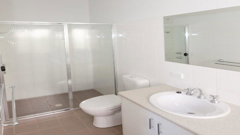 Golfers Paradise (18th Tee) - 52 Huntingdale Drive - Accommodation Cairns 2